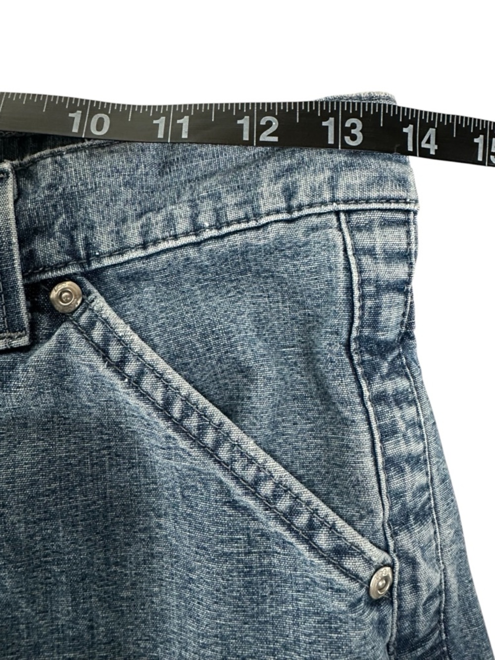 RIVETED BY LEE VINTAGE / Blue Denim High Waisted Shorts Cargo Pockets / Size 4 - Picture 7 of 9